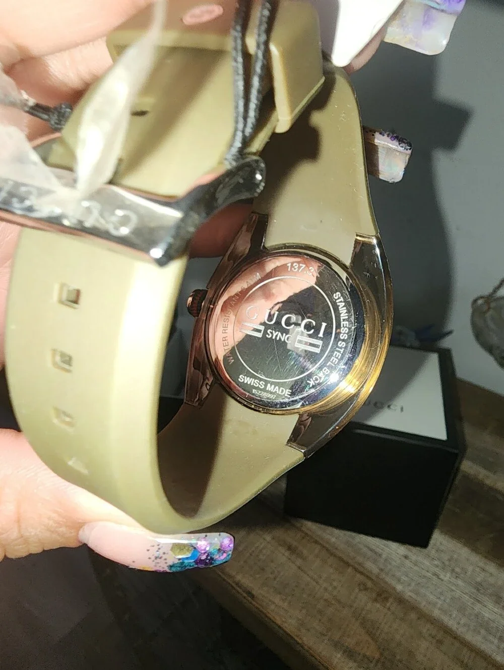 Authentic Gucci Sync YA137108 Rose Gold Green Rubber Strap Swiss Made Watch Box